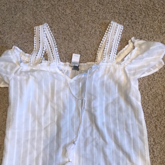 Aerie - Picture 2 of 4